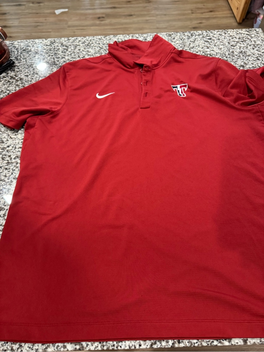 Nike Men’s Red Short-Sleeve Performance Polo with Embroidered Logo Texas Rangers